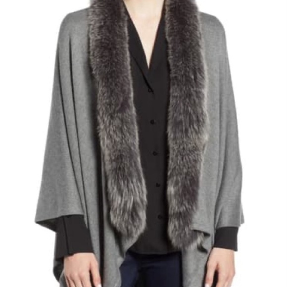 La Fiorentina Genuine Fox Trim Wool Wrap Gray One Size - Picture 2 of 12